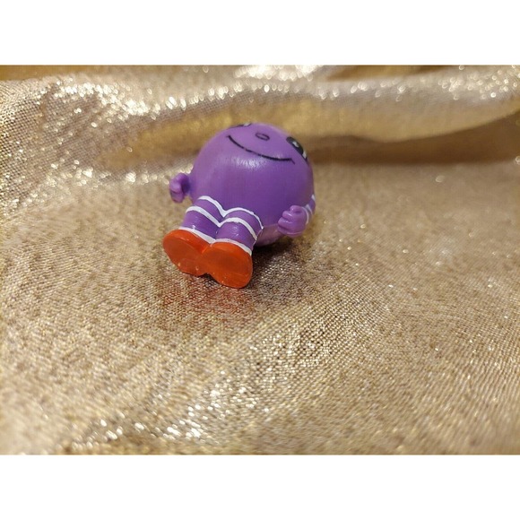 1991 BANG-a-DRUM Plum Grape Original FRISCH'S BIG BOY 2" PVC VINTAGE Meal Toy - Picture 6 of 7